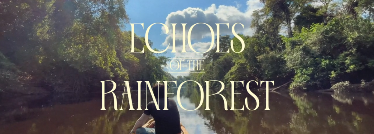 Barca en el Amazonas cabecera documental